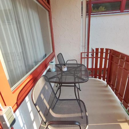 Studio 20Qm Mit Balkon Und Innenpool - 22010 Шлухзее Екстериор снимка