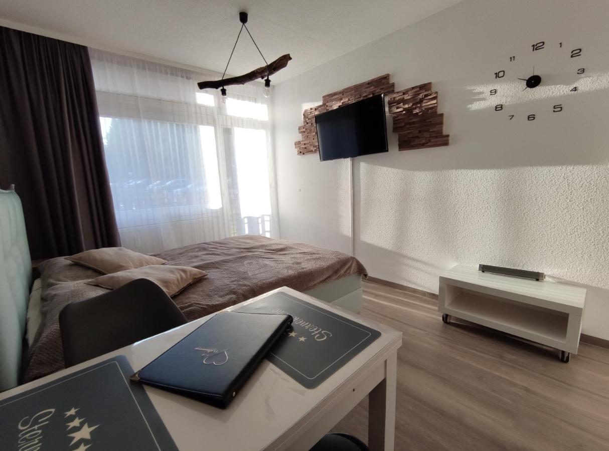 Studio 20Qm Mit Balkon Und Innenpool - 22010 Шлухзее Екстериор снимка